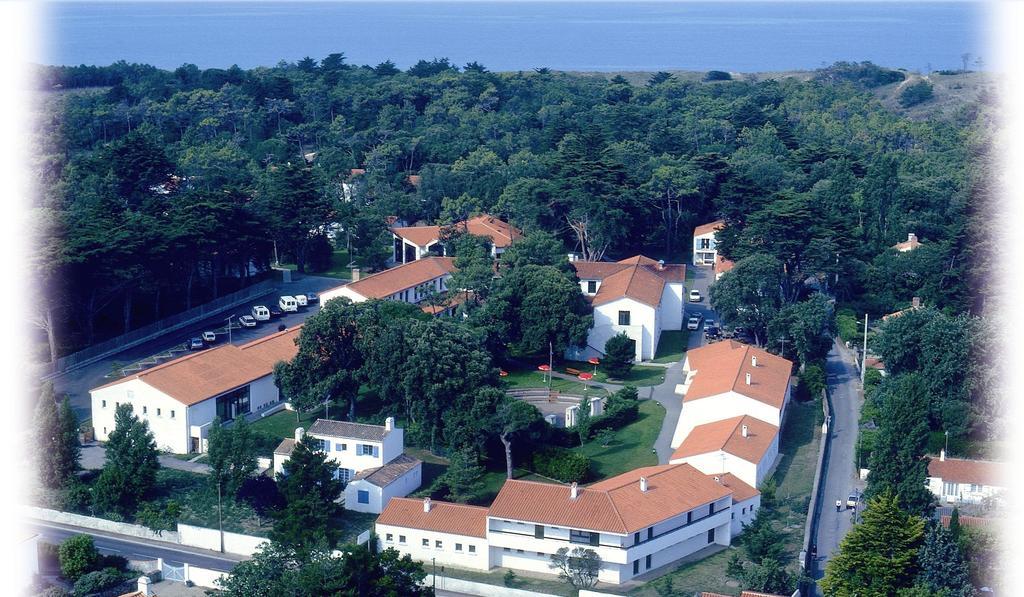 Les Quatre Vents Hotel L'Epine  Buitenkant foto